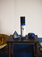 Load image into Gallery viewer, Jasmine~Single Scent~Rollerball Perfume 10 ml
